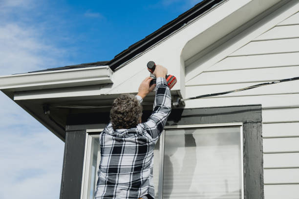 Siding Removal and Disposal in La Marque, TX